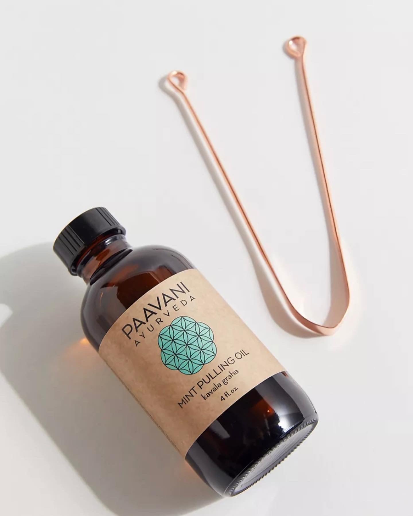 Paavani Ayurveda - Mint Oral Care Ritual | Ayurvedic Oil Pulling & Tongue Cleaning
