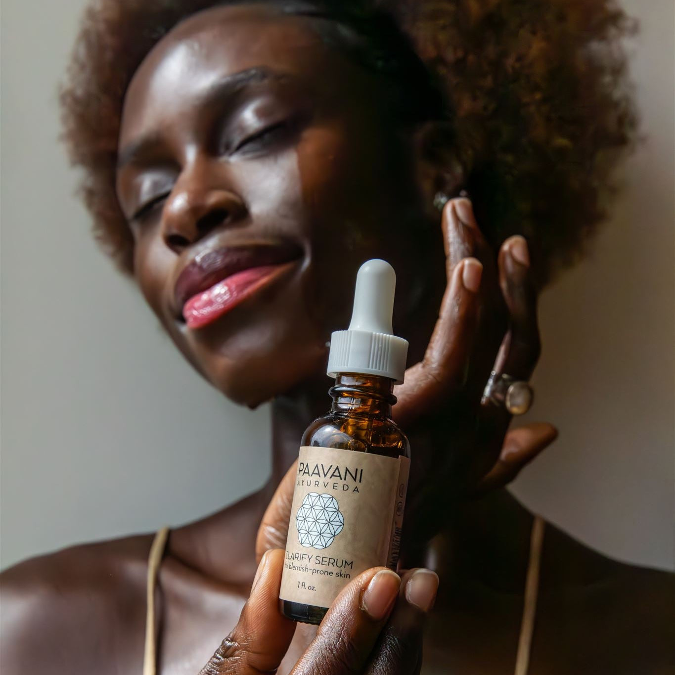 Paavani Ayurveda - Clarify Serum  | Ayurvedic Face Oil for Blemish-Prone Skin