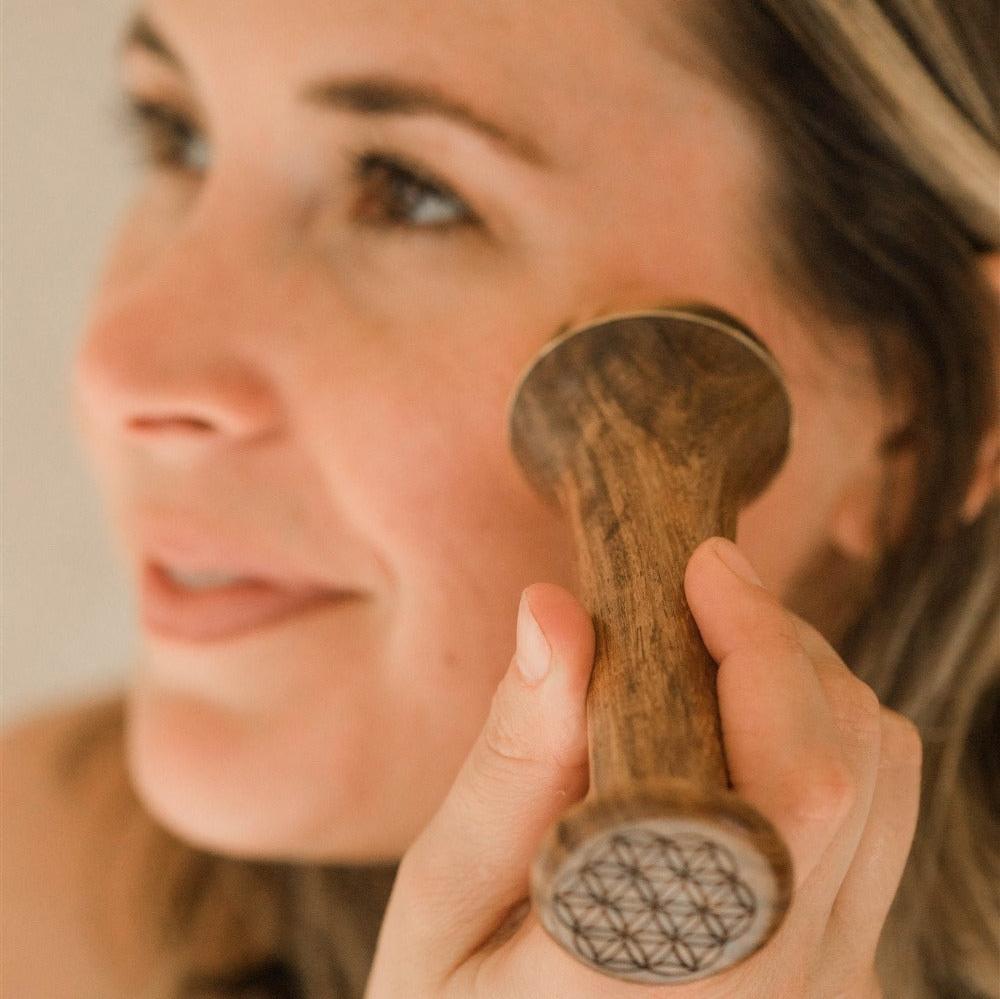 Paavani Ayurveda - Radiant Skin Ritual | Ayurvedic Kansa Wand Facial Massage Kit